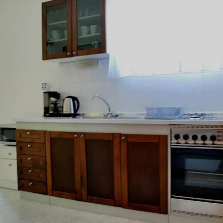 Studio Maya Apartment